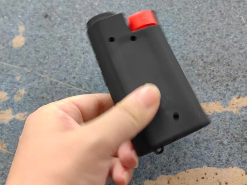 Handheld flashlight shock and spray security device Handheld flashlight shock and spray security device